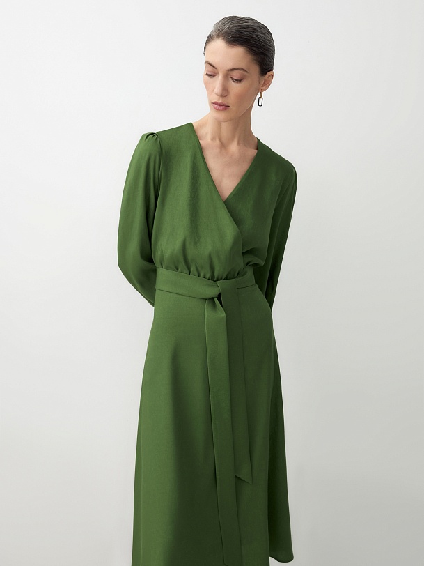 Платье миди с имитацией запаха и поясом