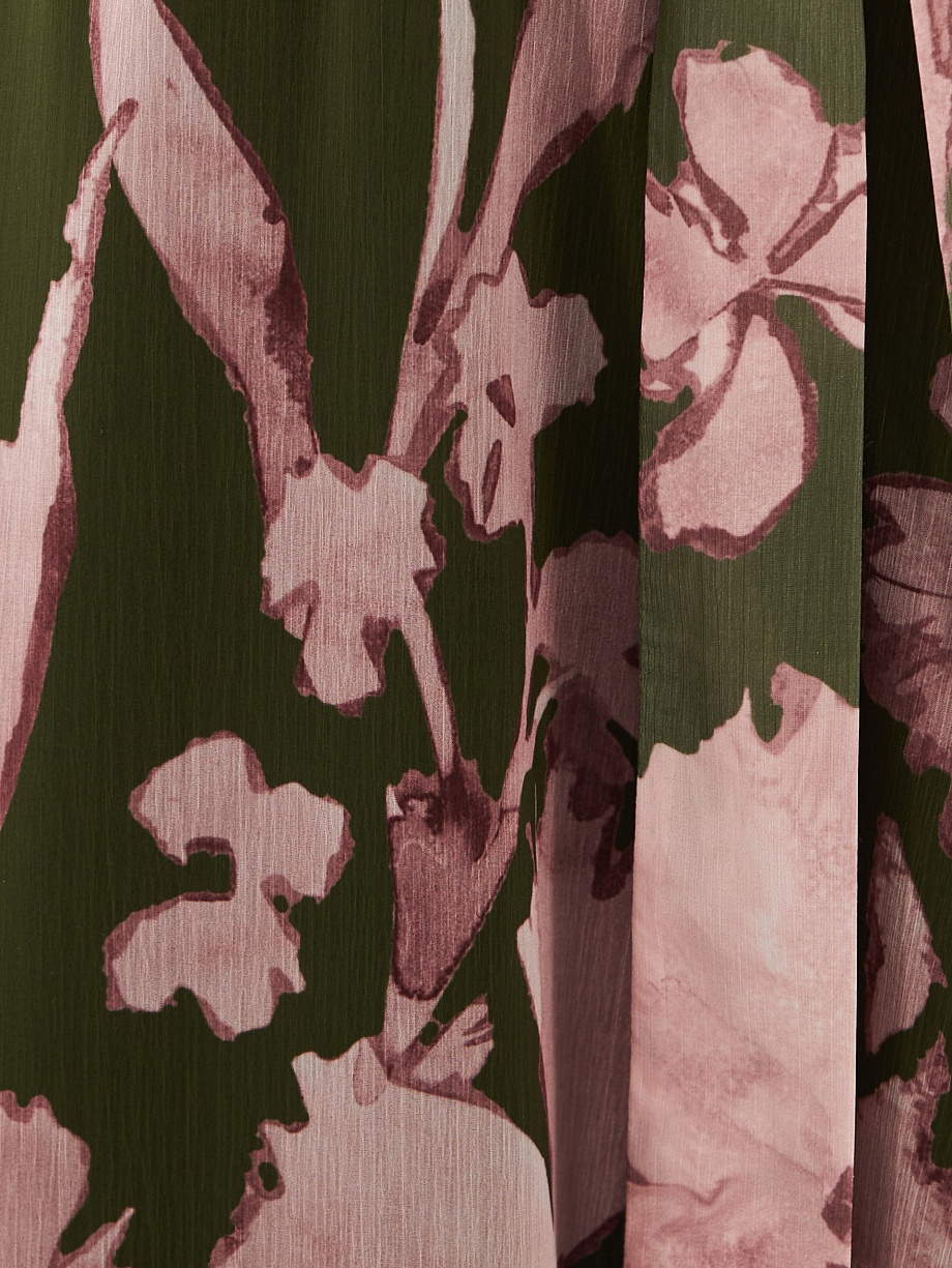 Свободное шифоновое платье с цветочным принтом