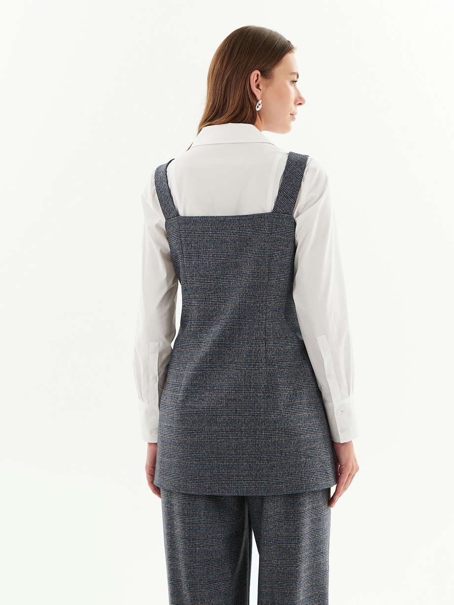 Удлиненный жилет на широких бретелях