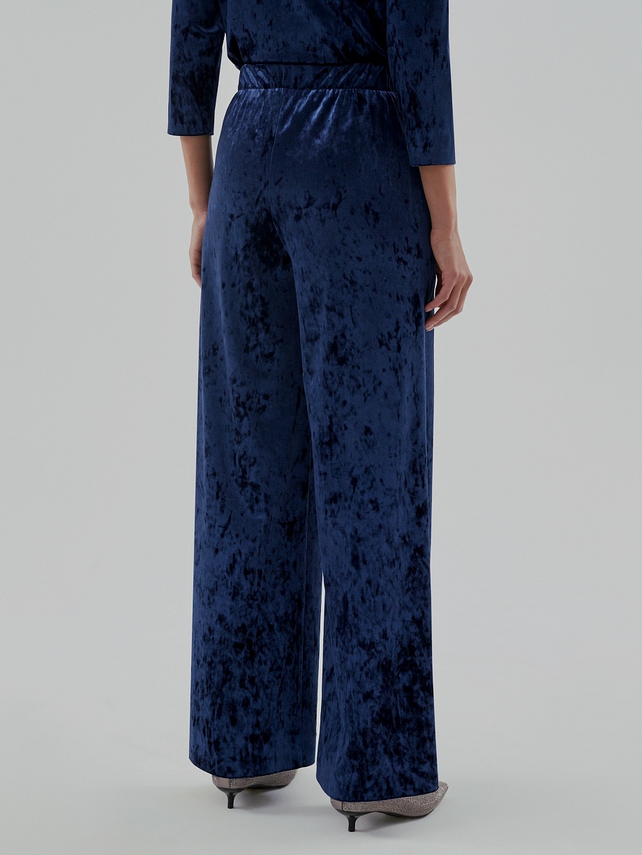 Прямые длинные брюки из бархатистой ткани