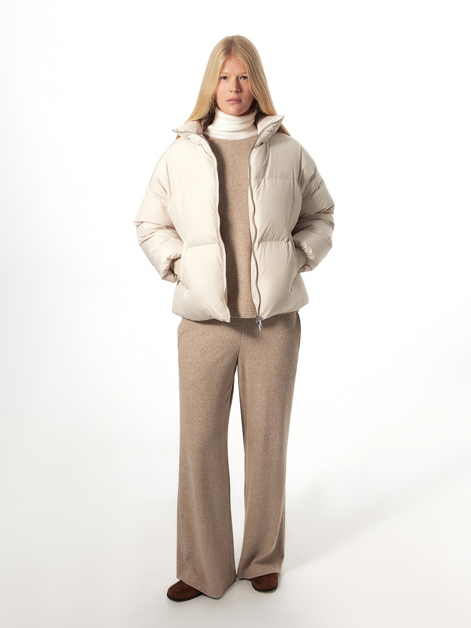 Укороченный пуховик с утеплителем 90% пух и 10% перо