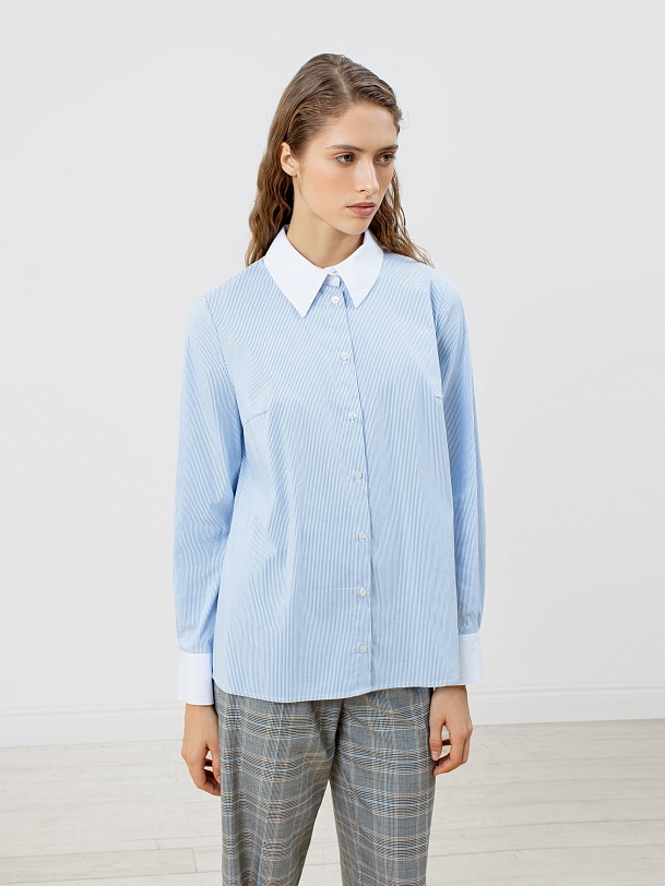 Блузка с отложным воротником