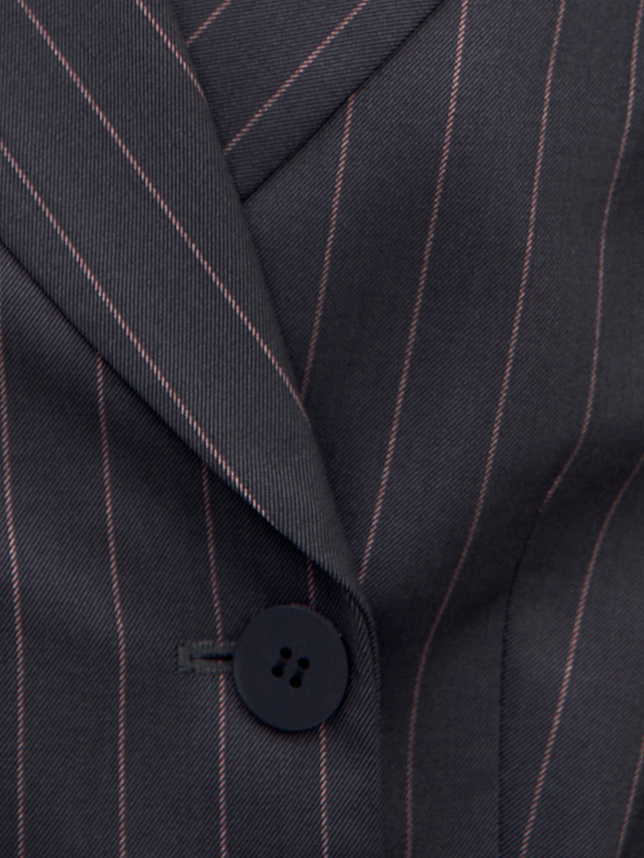 Двубортный прямой жакет в мужском стиле 