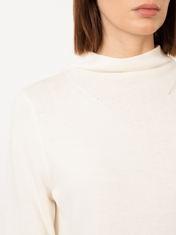 Свитер из вискозы и хлопка