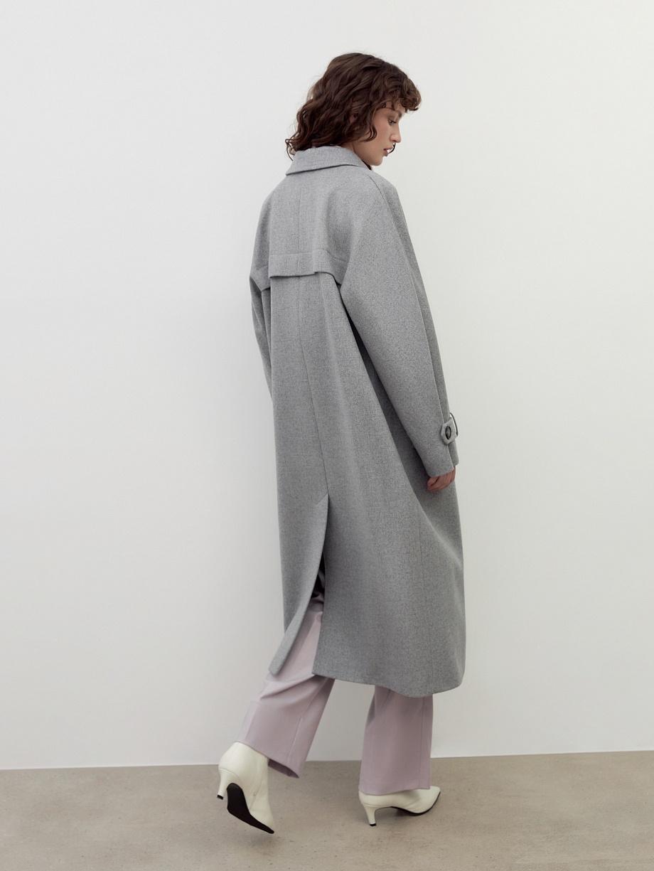 Шерстяное демисезонное пальто с мембраной