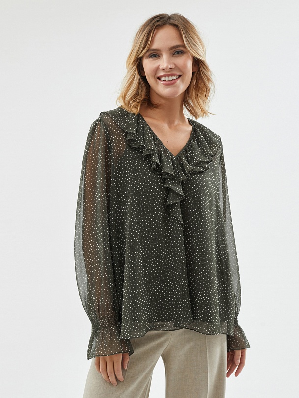 Блуза в горошек с объёмными рукавами