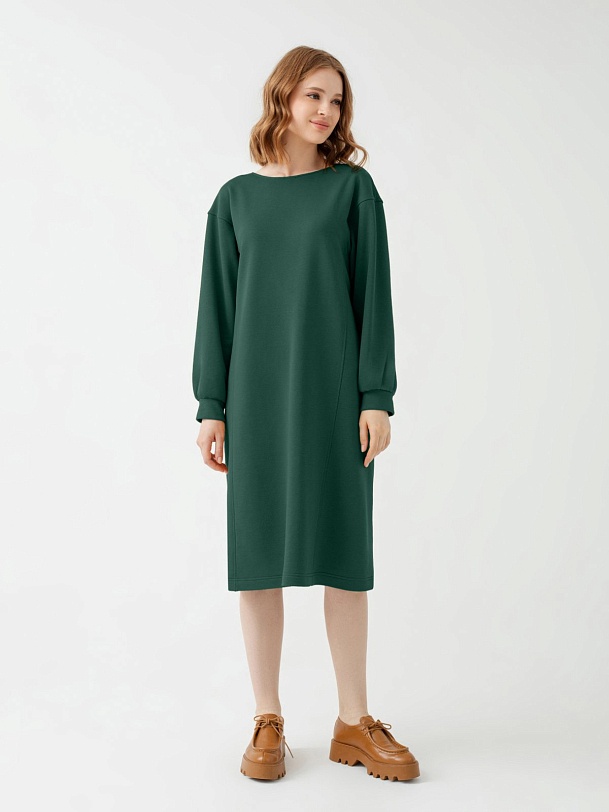 Платье приталенного силуэта