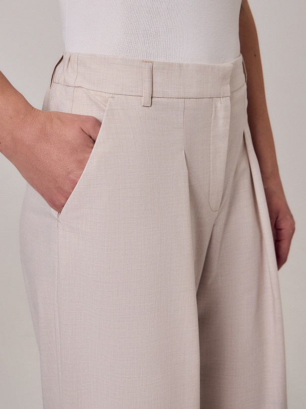 Брюки-палаццо из костюмной ткани