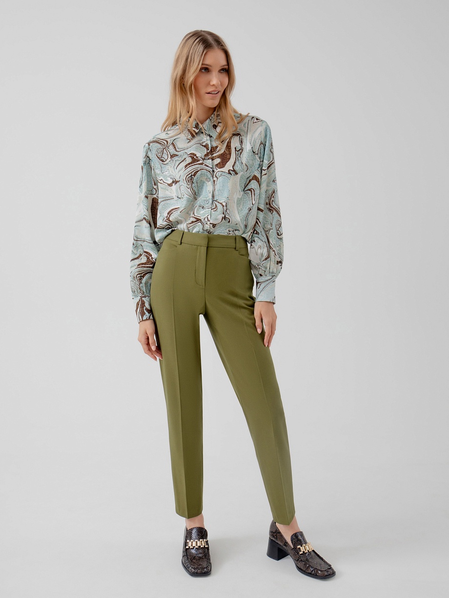 Классические брюки прямого силуэта