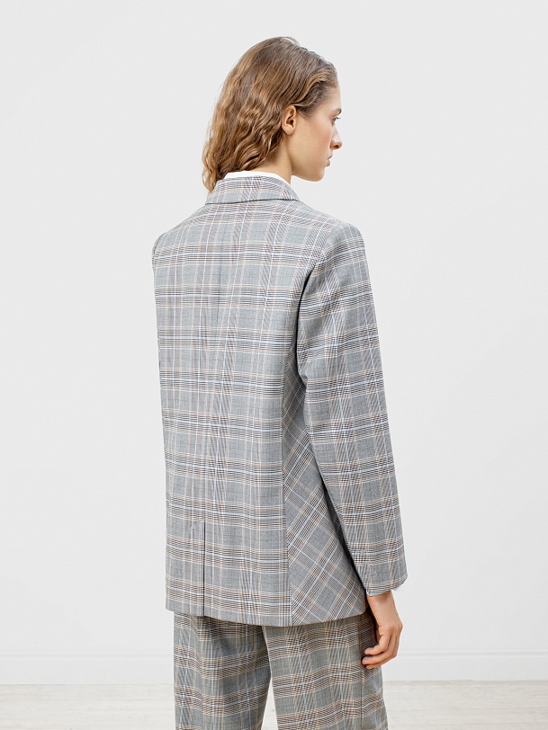 Жакет двубортный в клетку