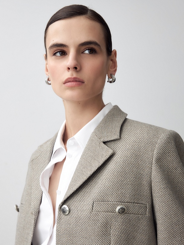 Жакет из фактурной ткани