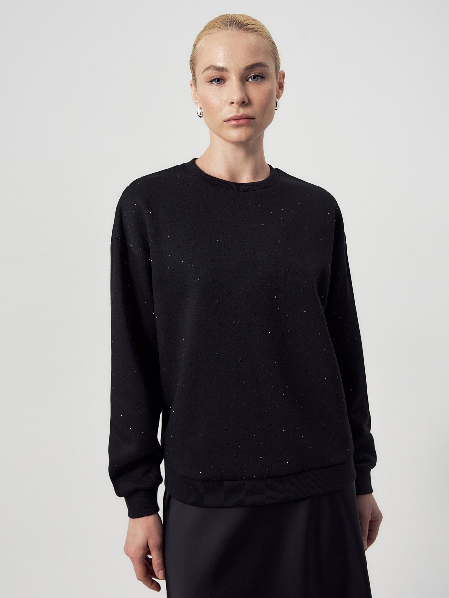 Свитшот из вискозы со стразами
