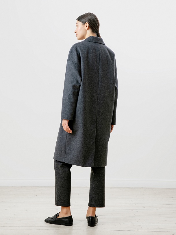 Шерстяное пальто еврозима с мембраной и утепленной спинкой