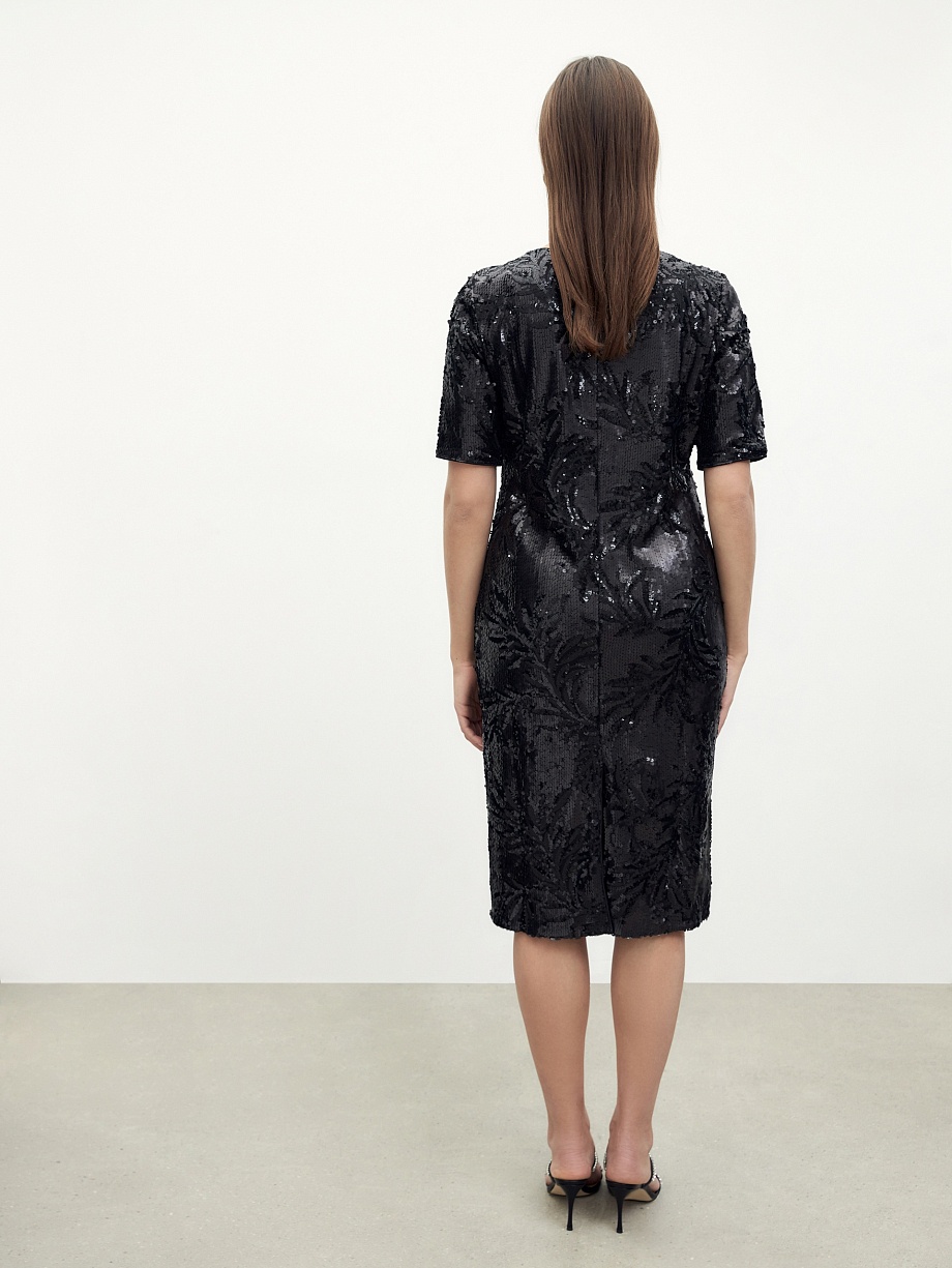 Вечернее платье миди из пайеток