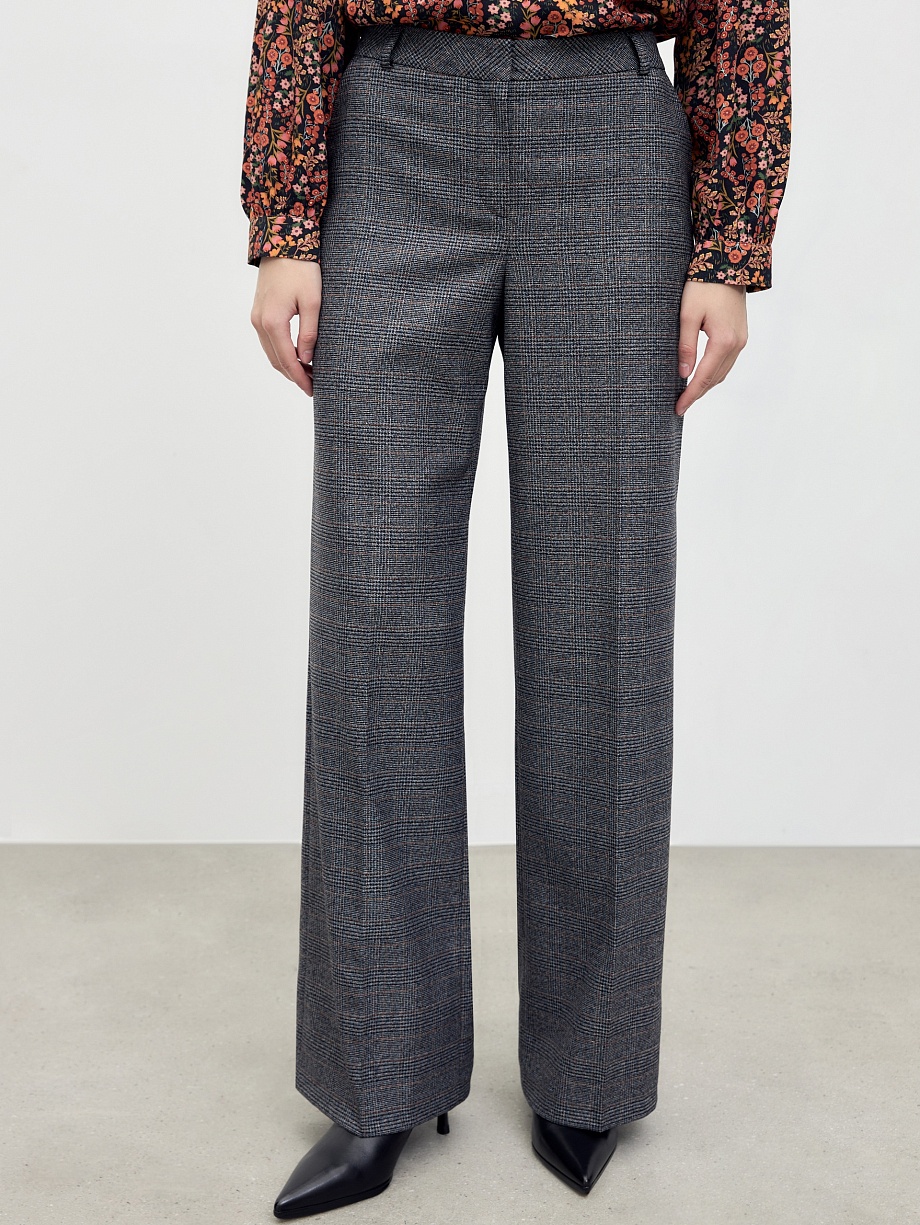 Классические прямые брюки со стрелками