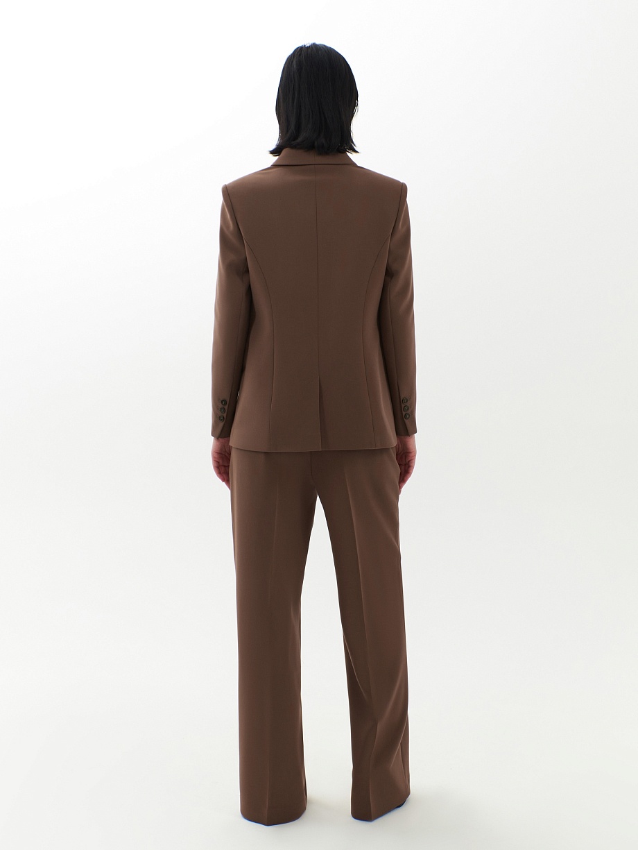 Двубортный полуприлегающий жакет с воротником-шаль