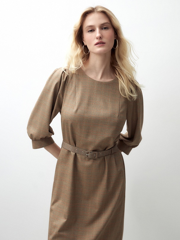 Платье-трапеция из костюмной ткани