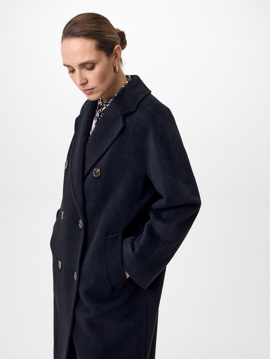 Пальто из шерсти и шелка с мембраной и утеплённой спинкой