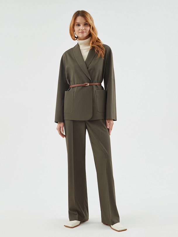 Жакет из костюмной ткани с поясом