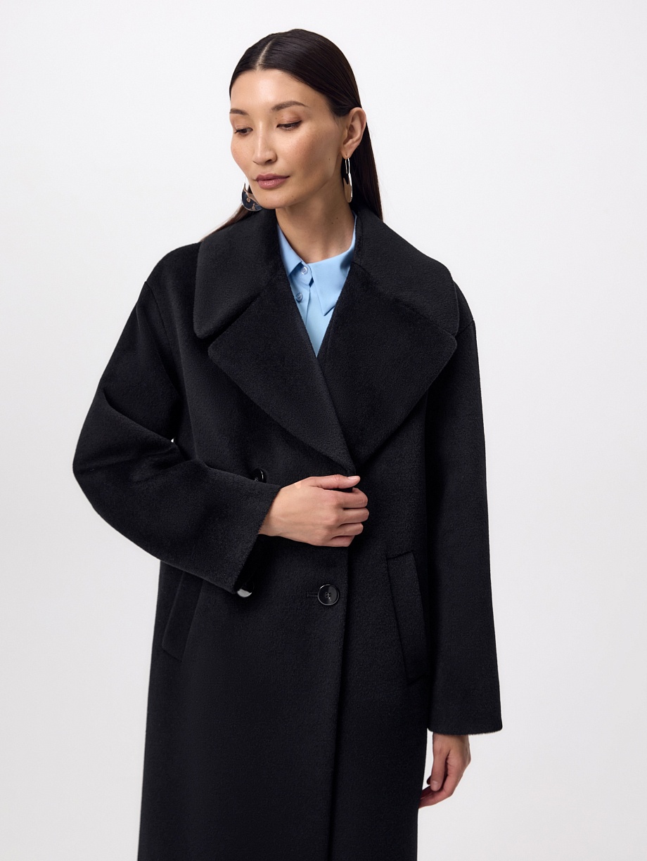 Пальто из премиальной шерсти с мембраной и утеплённой спинкой