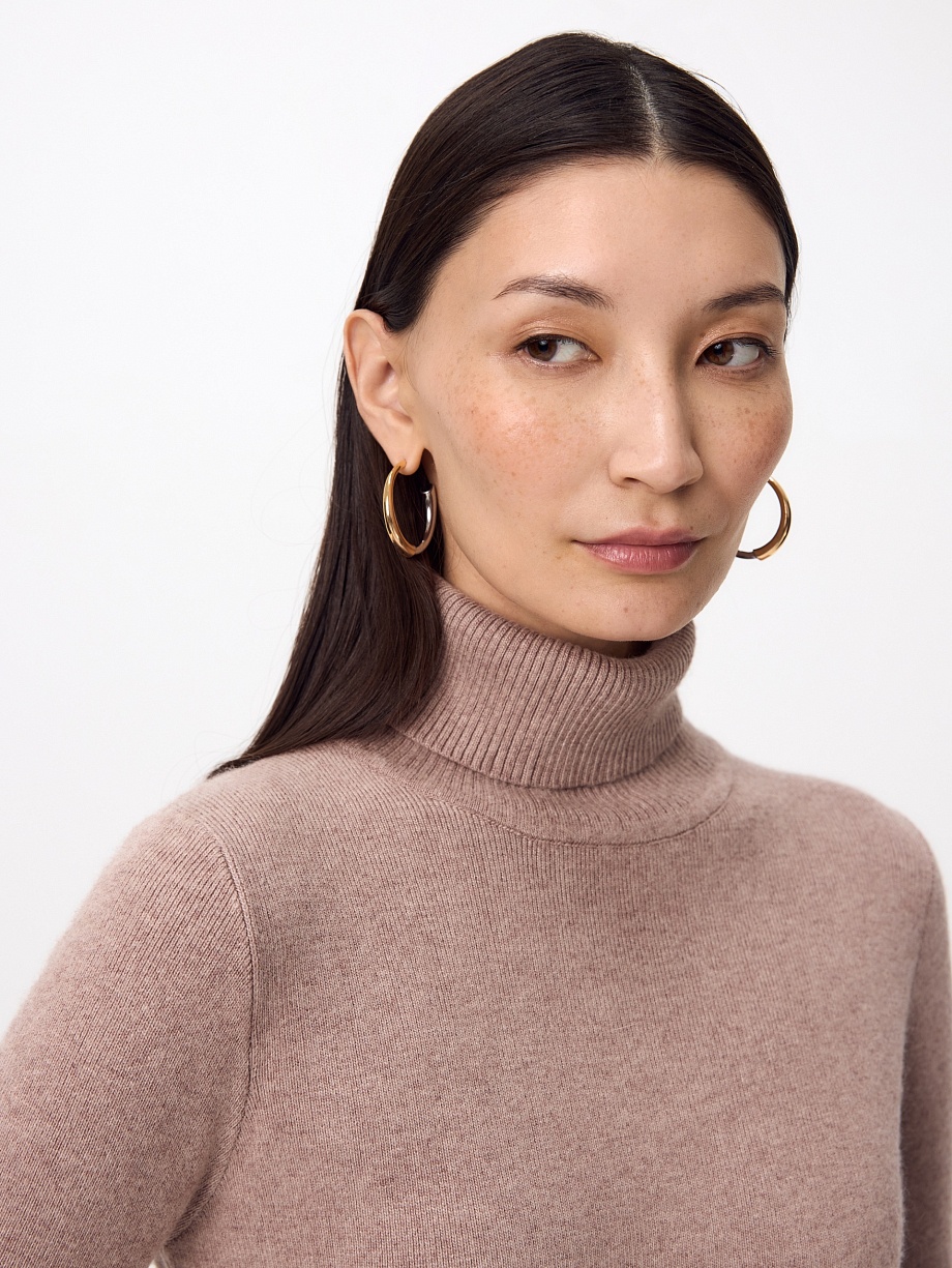 Костюм из шерсти и кашемира