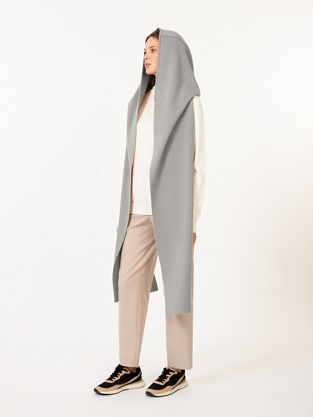 Шарф-капюшон из вязаного трикотажа