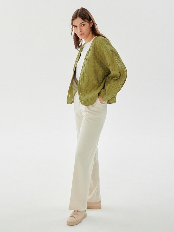 Объёмный жакет из фактурной костюмной ткани