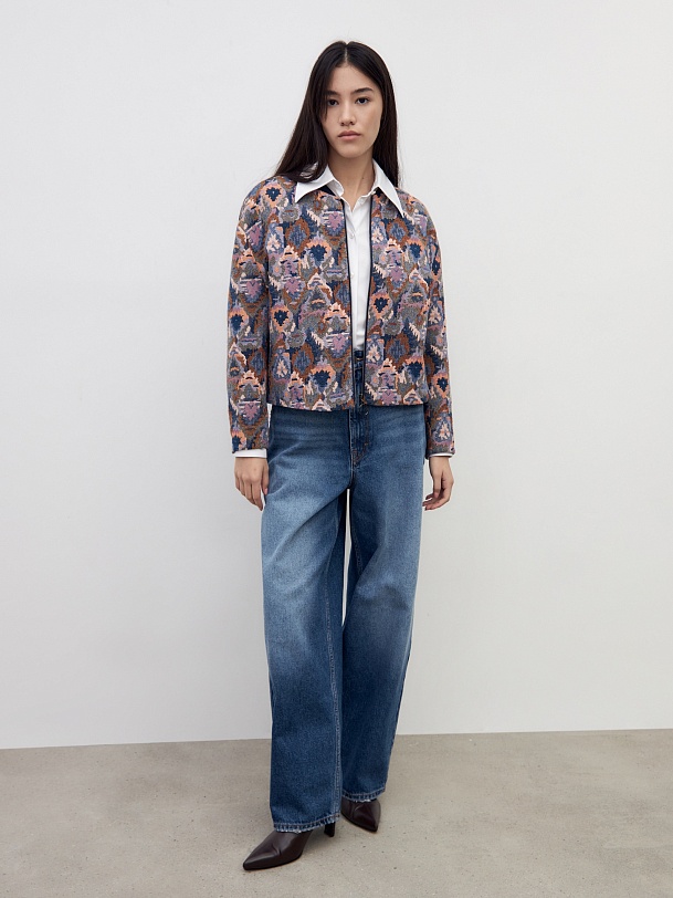 Стильный жаккардовый жакет в этническом стиле