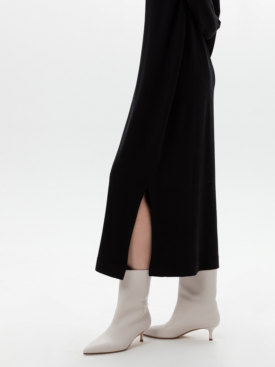 Базовое вязаное платье из вискозы