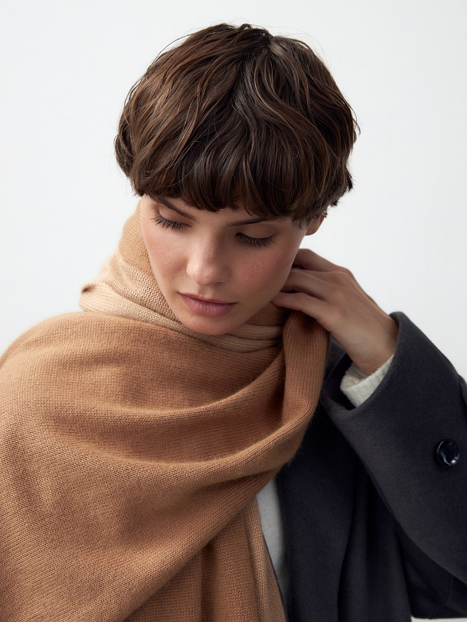 Широкий шарф с ангорой