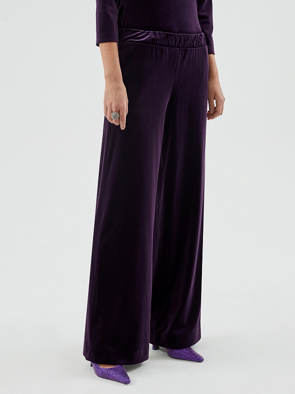 Прямые широкие бархатные брюки