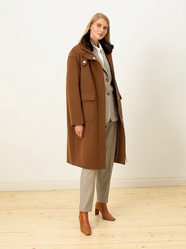 Зимнее пальто из шерсти утепленное с мембраной