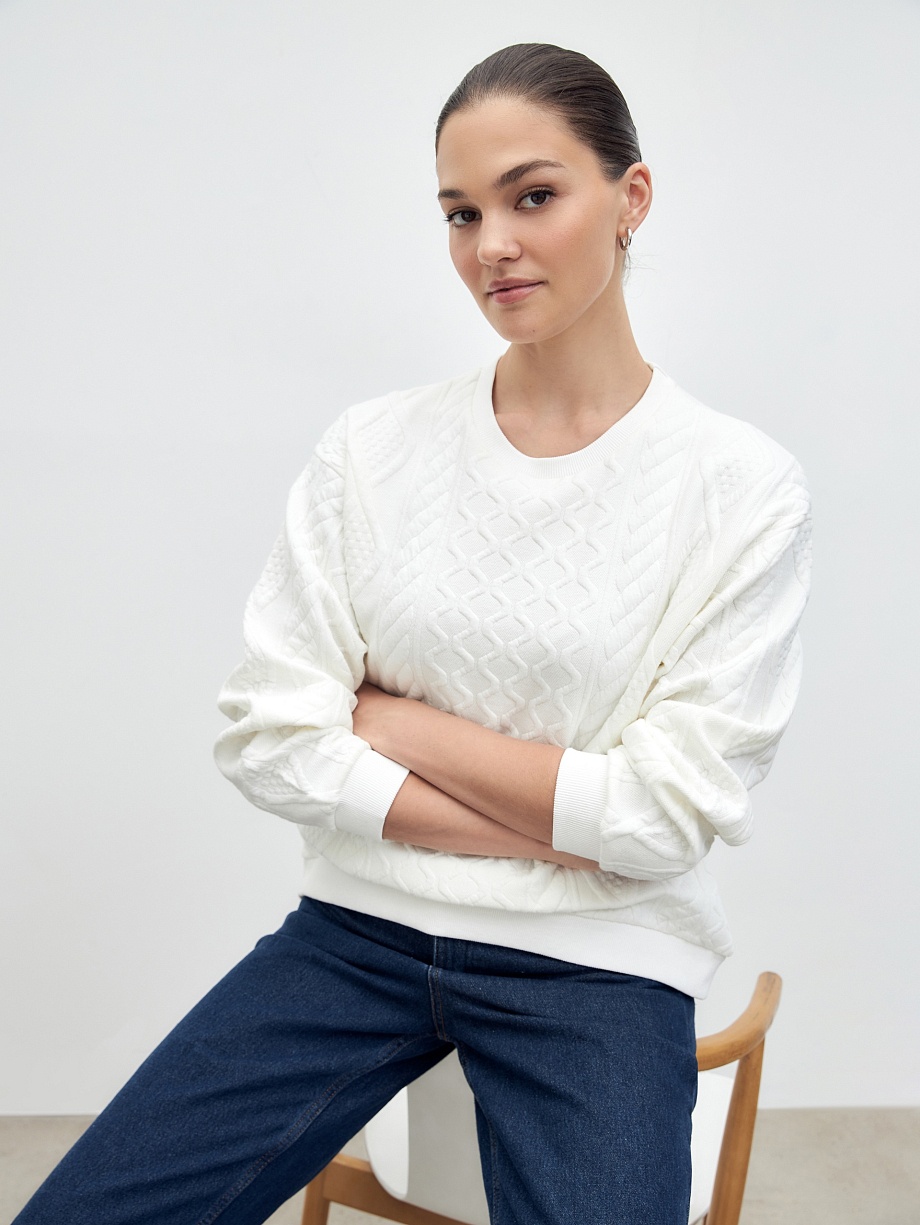 Трикотажный джемпер с косами