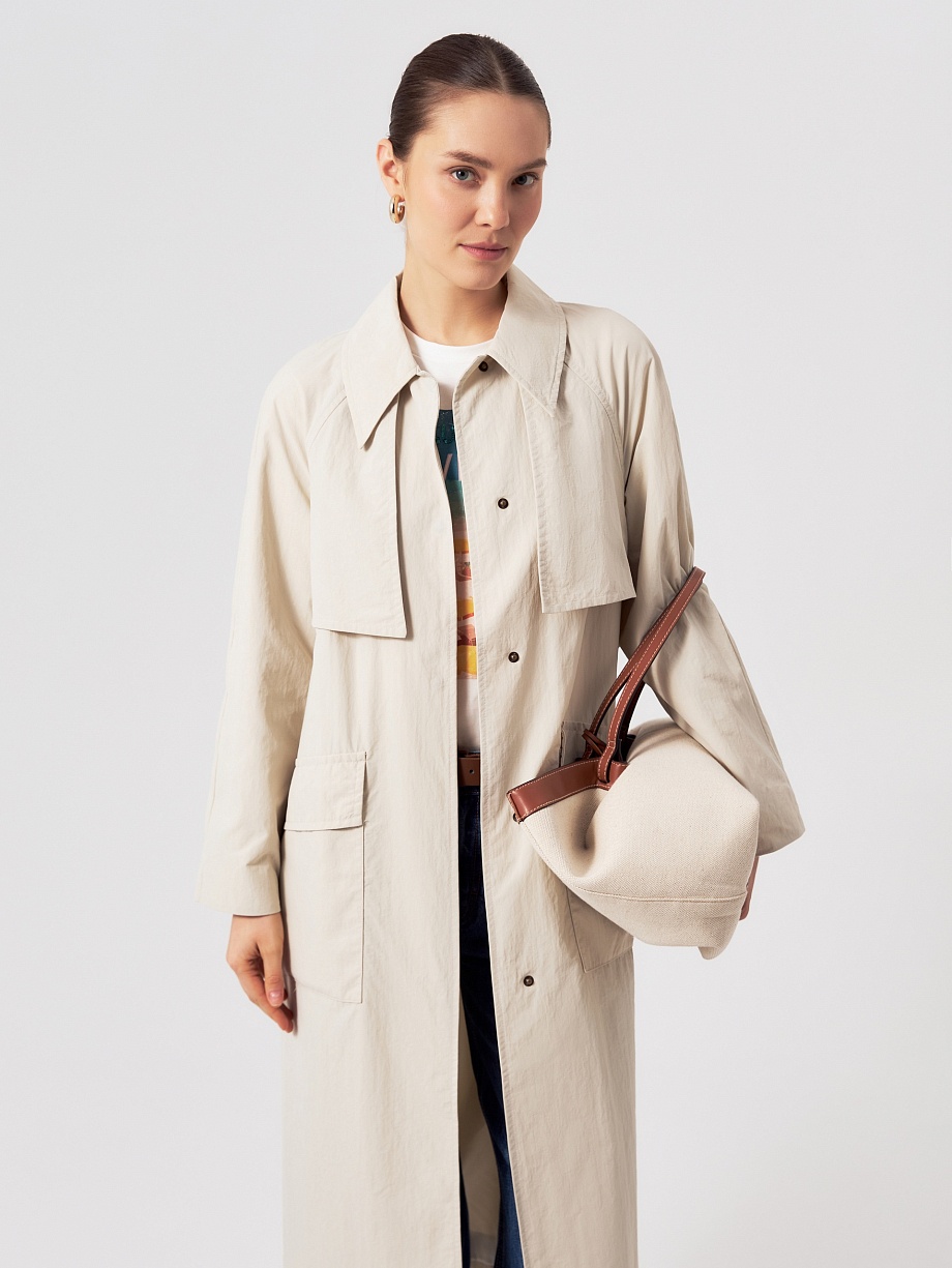 Непромокаемый плащ прямого силуэта