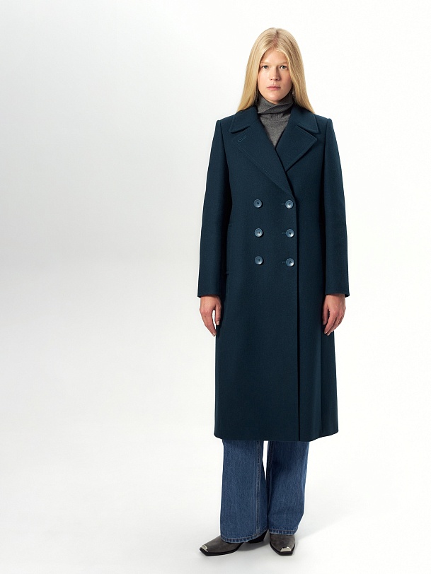 Шерстяное пальто с мембраной и утеплённой спинкой