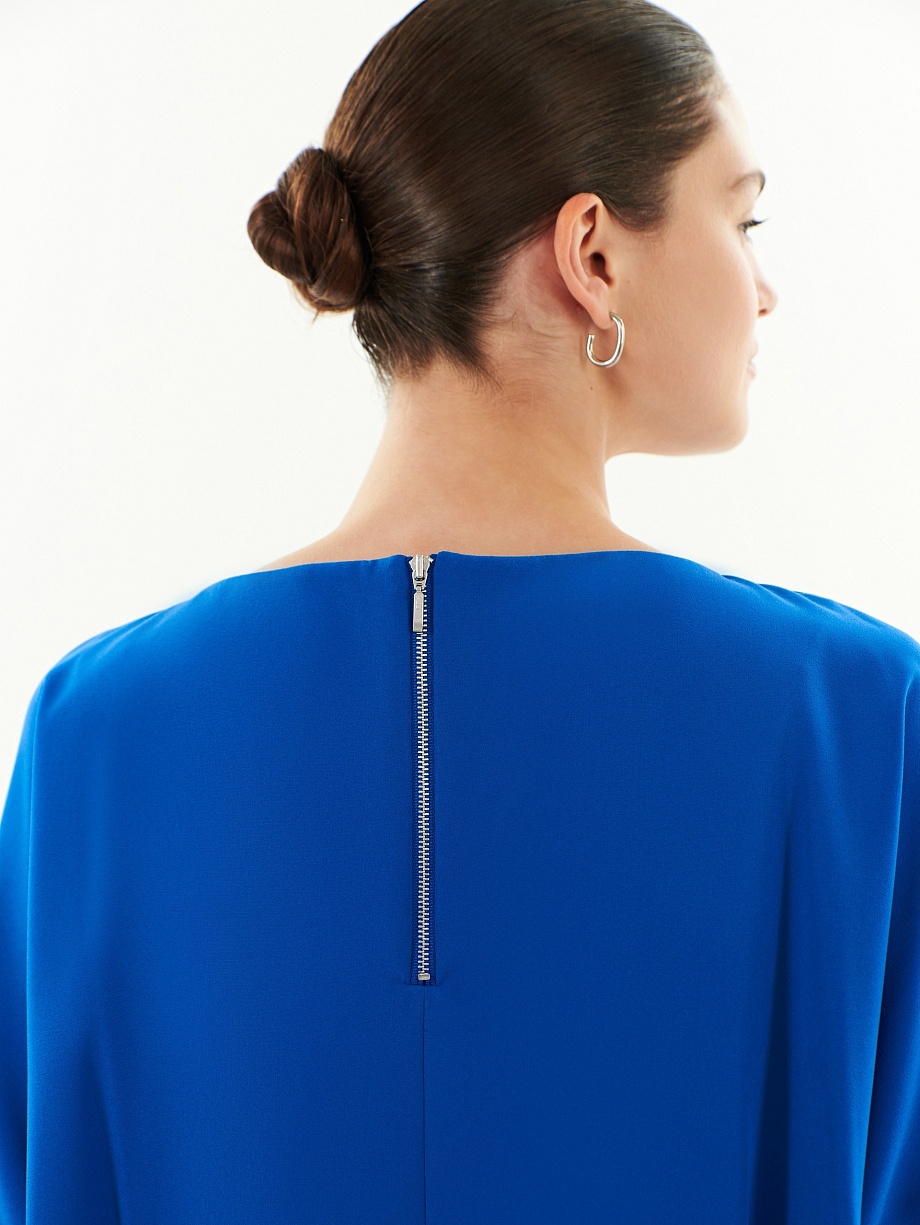 Блуза прямого силуэта с рукавом кимоно