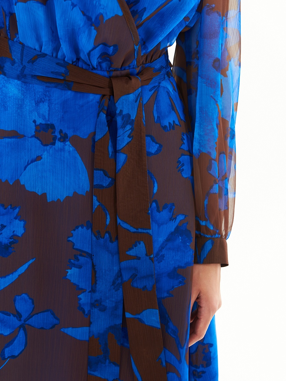 Свободное платье из шифона с растительным принтом