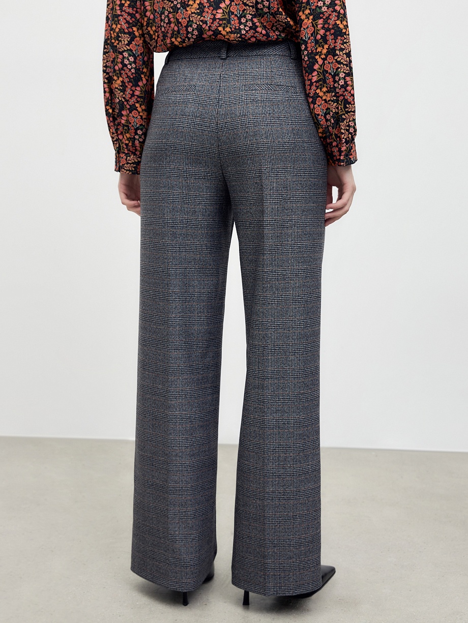 Классические прямые брюки со стрелками