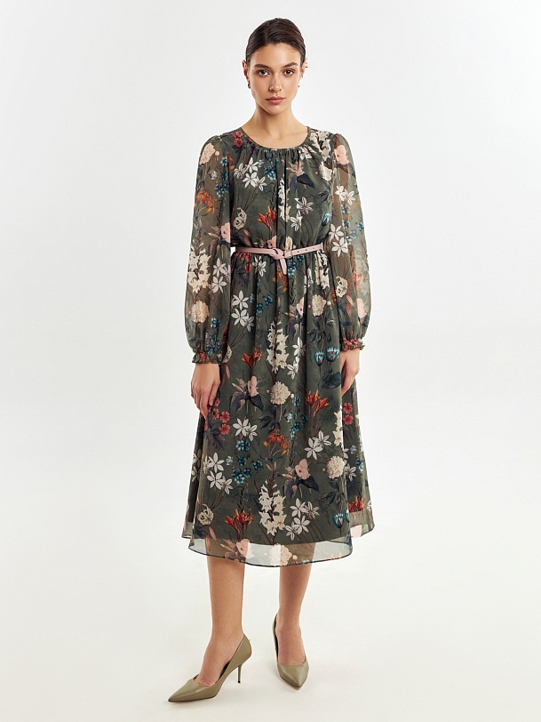 Свободное платье с цветочным принтом