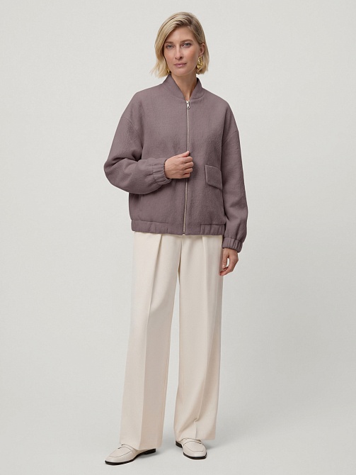 Бомбер из премиальной ткани