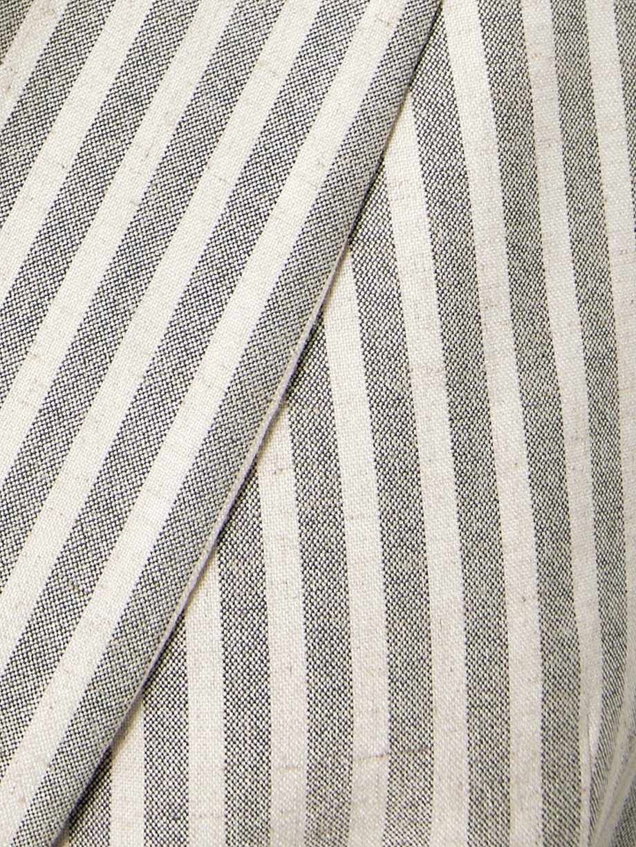 Двубортный жакет из натуральной ткани