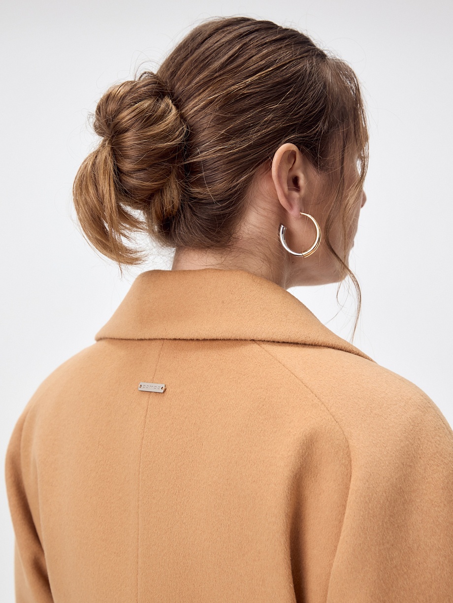 Классическое полупальто из премиальной шерсти с мембраной