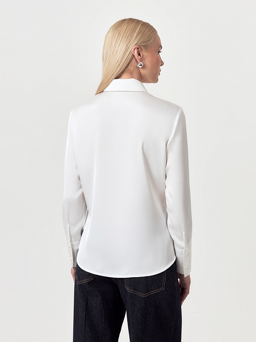 Блуза из атласа